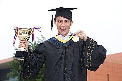 肉鸽RPG《污痕圣杯》Steam现已加入官方中文